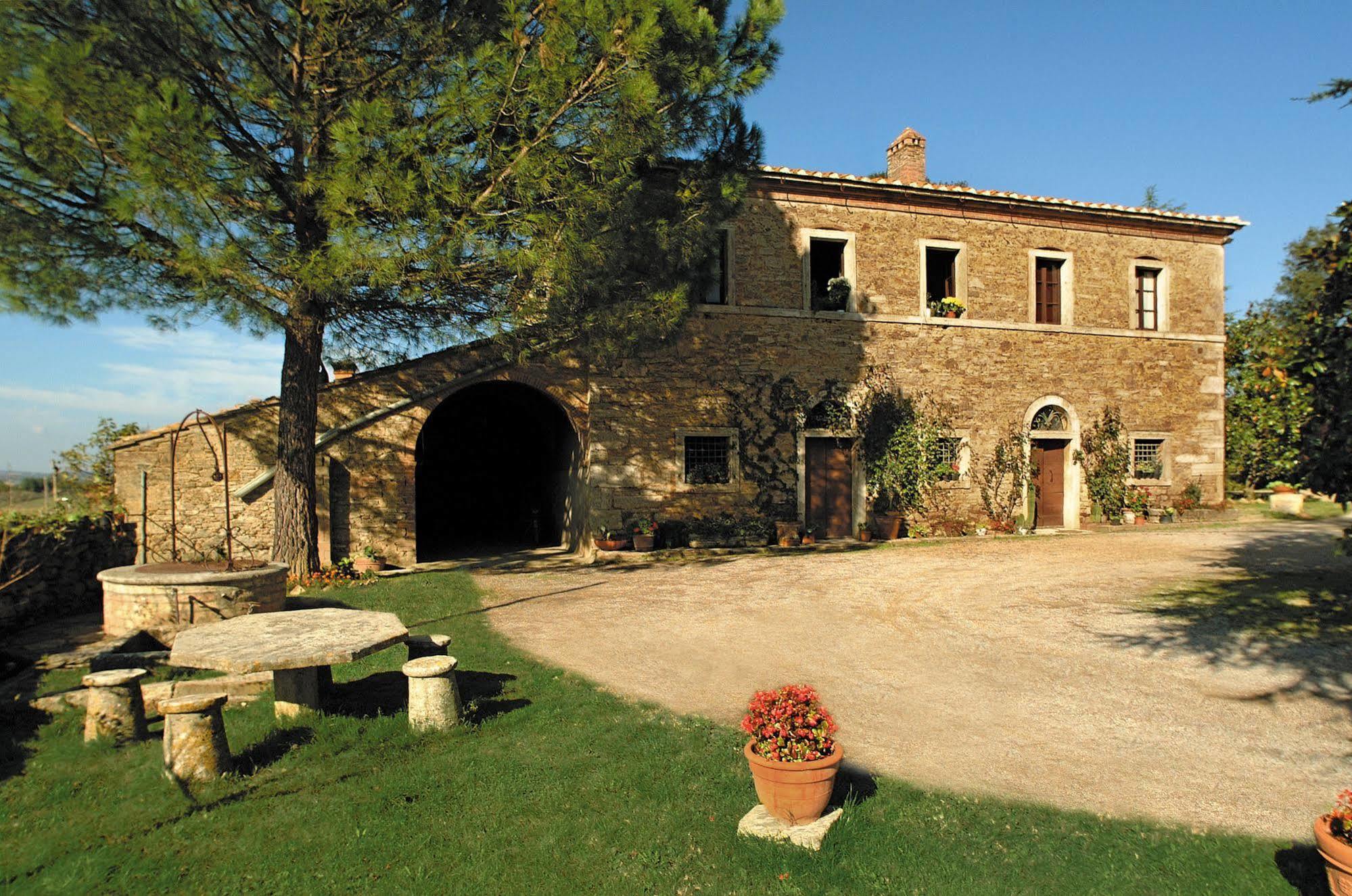Agriturismo Tenuta Armaiolo Rapolano Terme Exterior photo